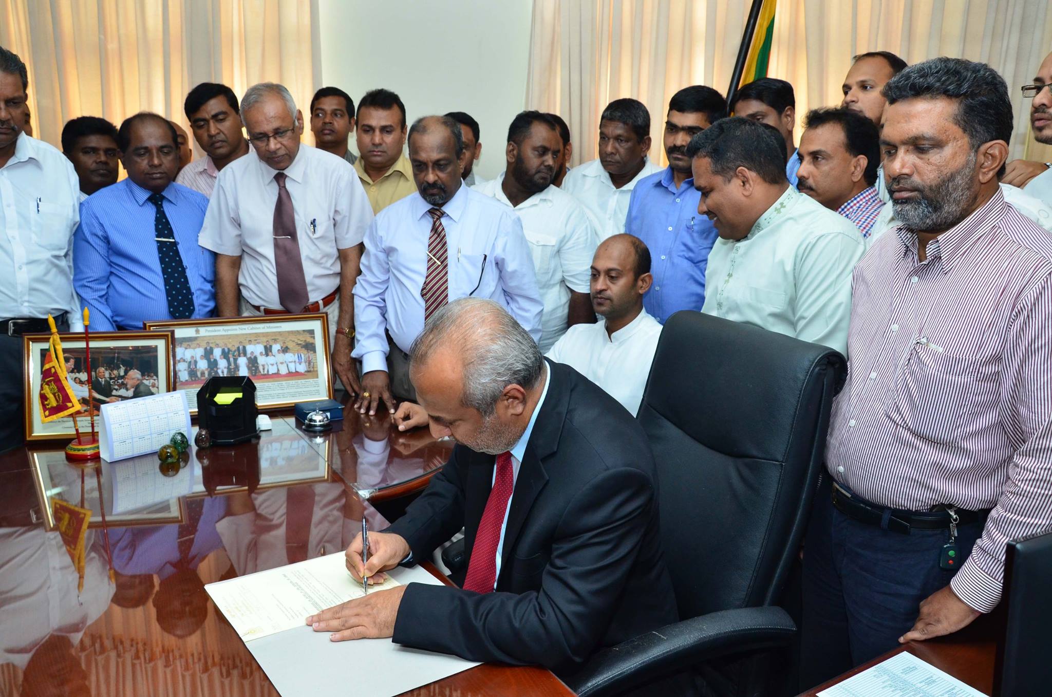 10914875_824242754288550_8529818052455321257_o