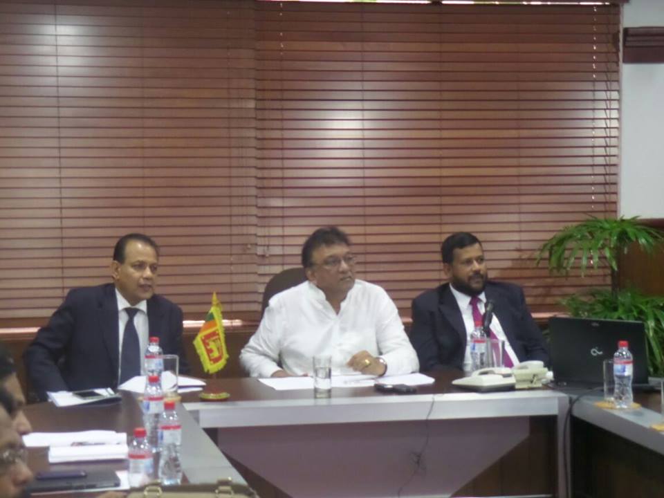 13566255_610824599083589_434774226_n