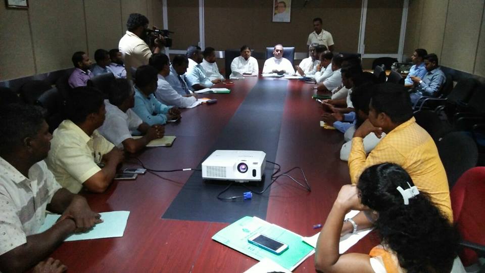 15049824_675086069324108_570673305_n