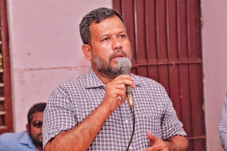 மஹர சிறைச்சாலை புத்தர்சிலை விவகாரம்! உரிய நடவடிக்கை எடுக்குமாறு ஜனாதிபதி, பிரதமரிடம் ரிஷாட் எம்.பி கோரிக்கை!!!