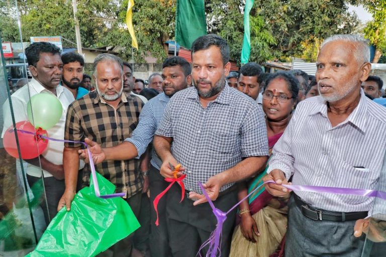 வவுனியா குருமன்காடு  மாவட்ட கிளைக்காரியாலயஅங்குரார்ப்பண நிகழ்வு