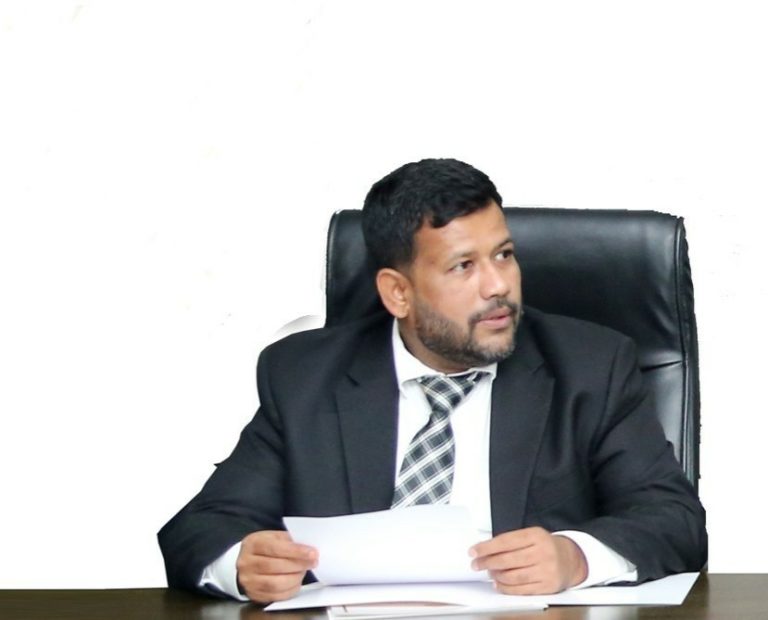 “நாளாந்தக் கூலித்தொழிலாளருக்கு நிவாரணம் வழங்க உடன் நடவடிக்கை மேற்கொள்ளுங்கள்” – கட்சித்தலைவர்கள் கூட்டத்தில் மக்கள் காங்கிரஸ் தலைவர் கோரிக்கை!