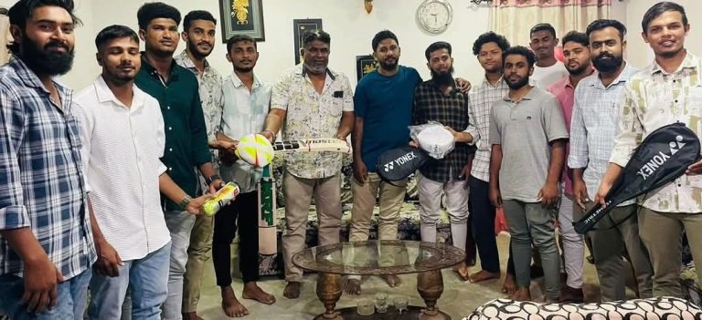 தலைவர் ரிஷாட்டின் நிதியுதவியில் புத்தளம் GAZZELES விளையாட்டுக் கழகத்திற்கு உபகரணங்கள் வழங்கி வைப்பு!