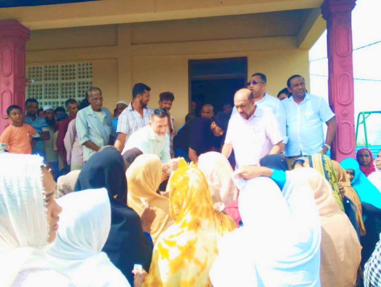 மஜ்மா நகர் மக்களுக்குக்கு உலர் உணவுப் பொருட்கள் வழங்கி வைப்பு!