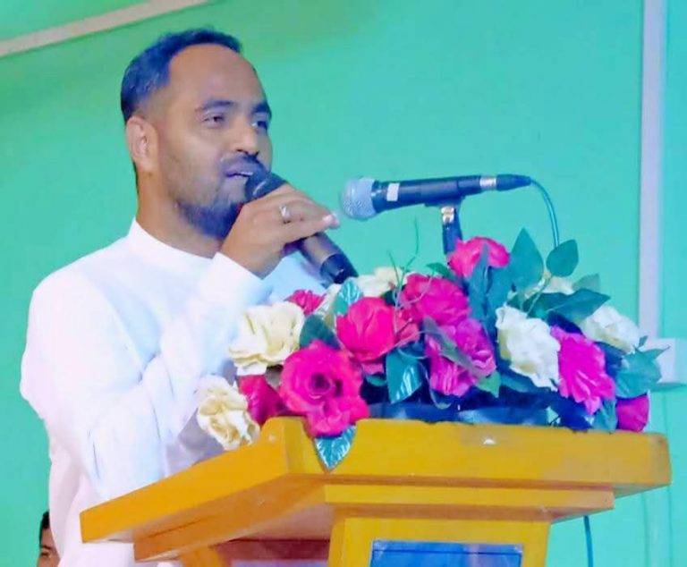 தோப்பூர் தாருள் ஹிக்மா பாலர் பாடசாலை பரிசளிப்பு விழா!